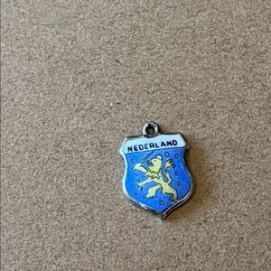 Nederland sterling silver and enamel collectors charm